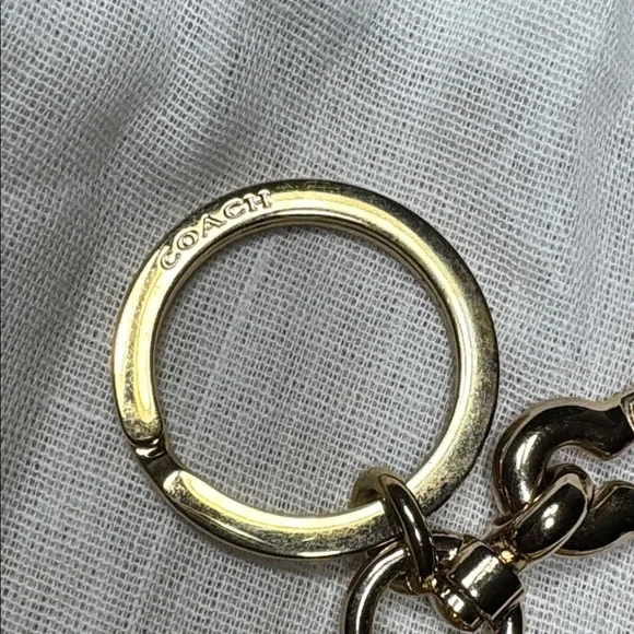 COACH STAR BAG CHARM KEY CHAIN WITH DUST BAG - Picture 5 of 10